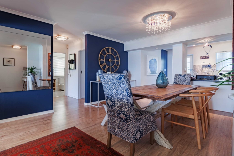 To Let 2 Bedroom Property for Rent in Bantry Bay Western Cape